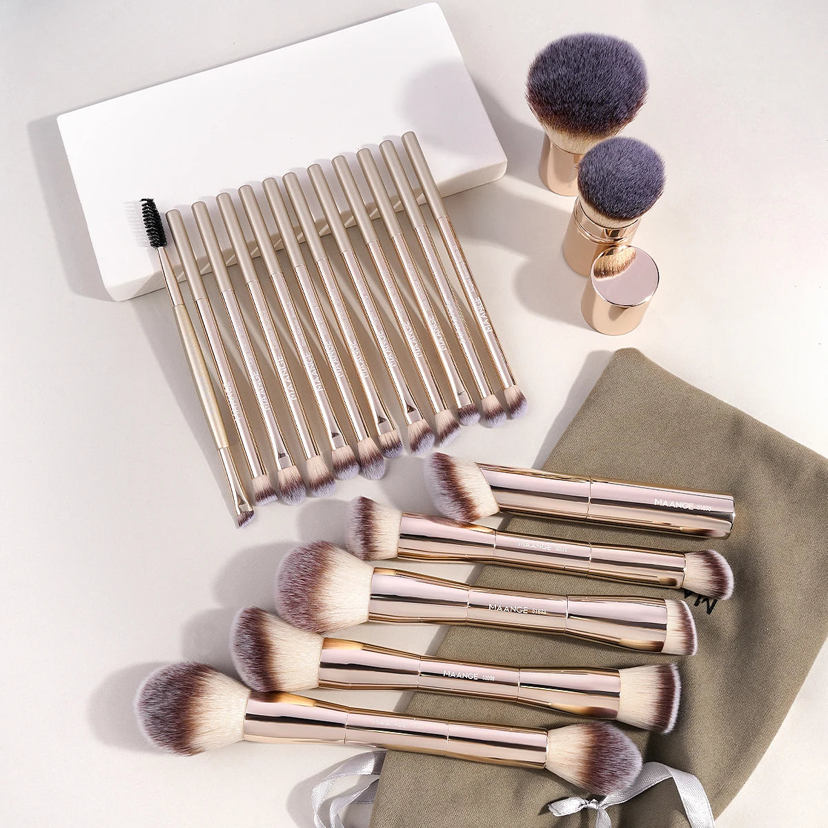 The GlamPro 20-Piece Professional Makeup Brush Set | Full Face Kit - YNOM cornerstore